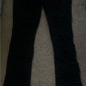 Trendy Black Ripped Jeans